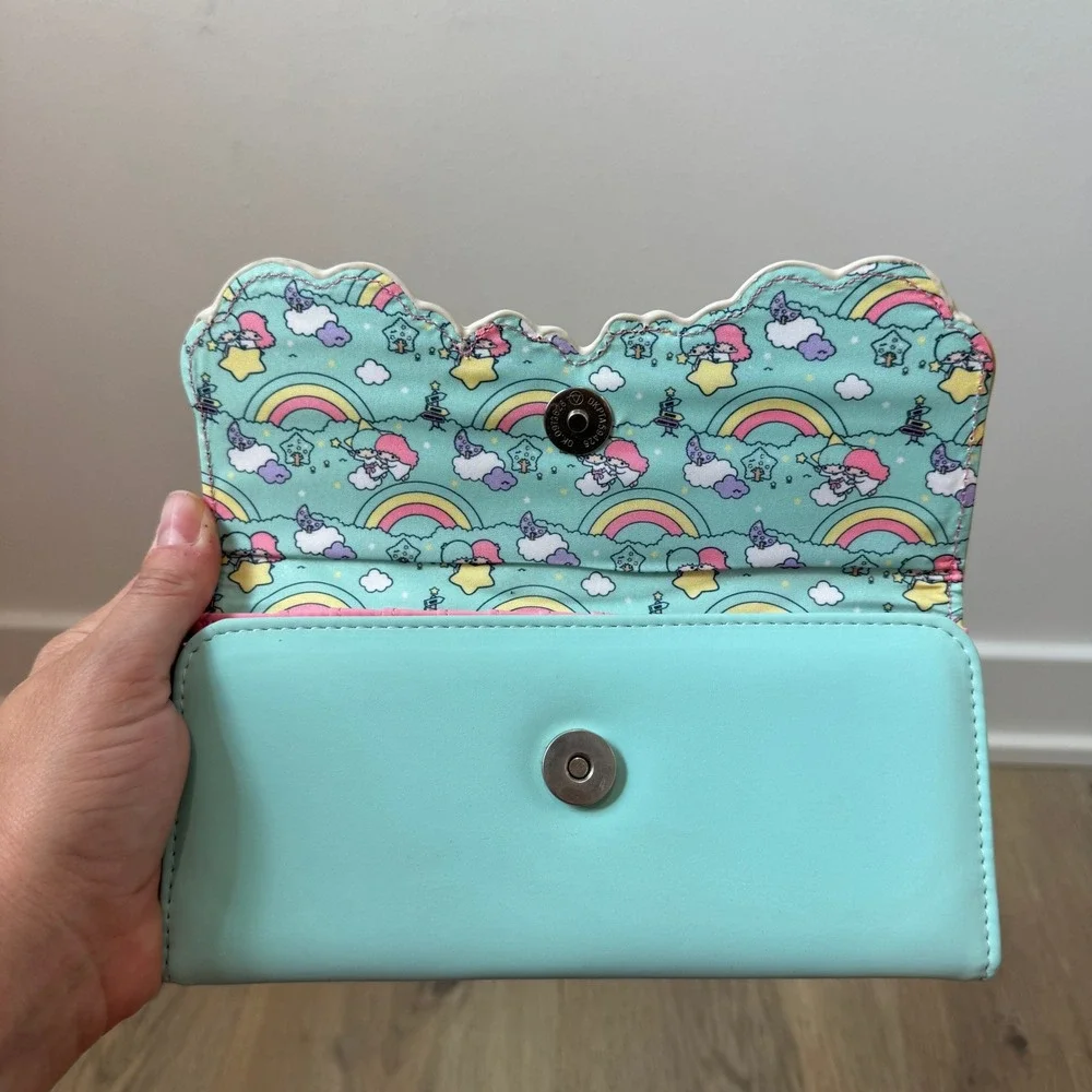 Loungefly x Little Twin Stars Kiki Lala Kawaii Rainbow Pastel Clouds Wallet NWOT